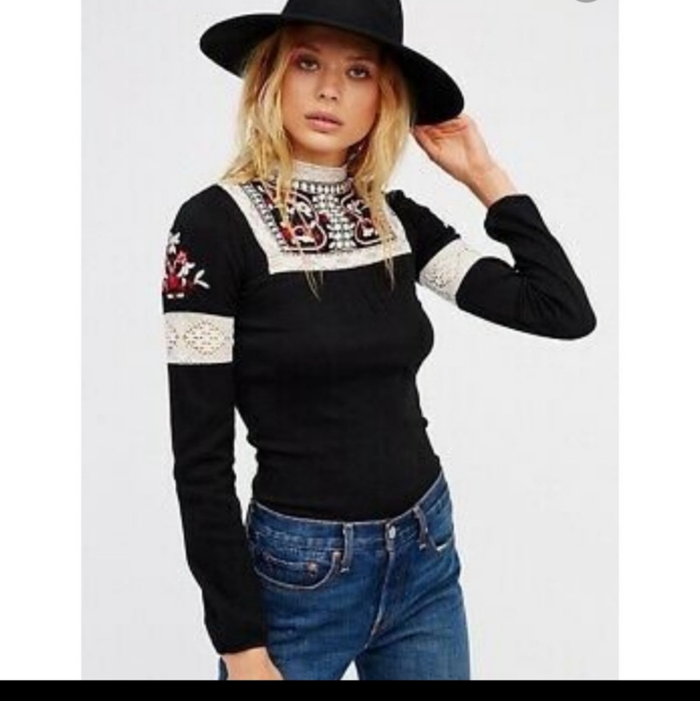 Free People boho ribbed lace embroidered top